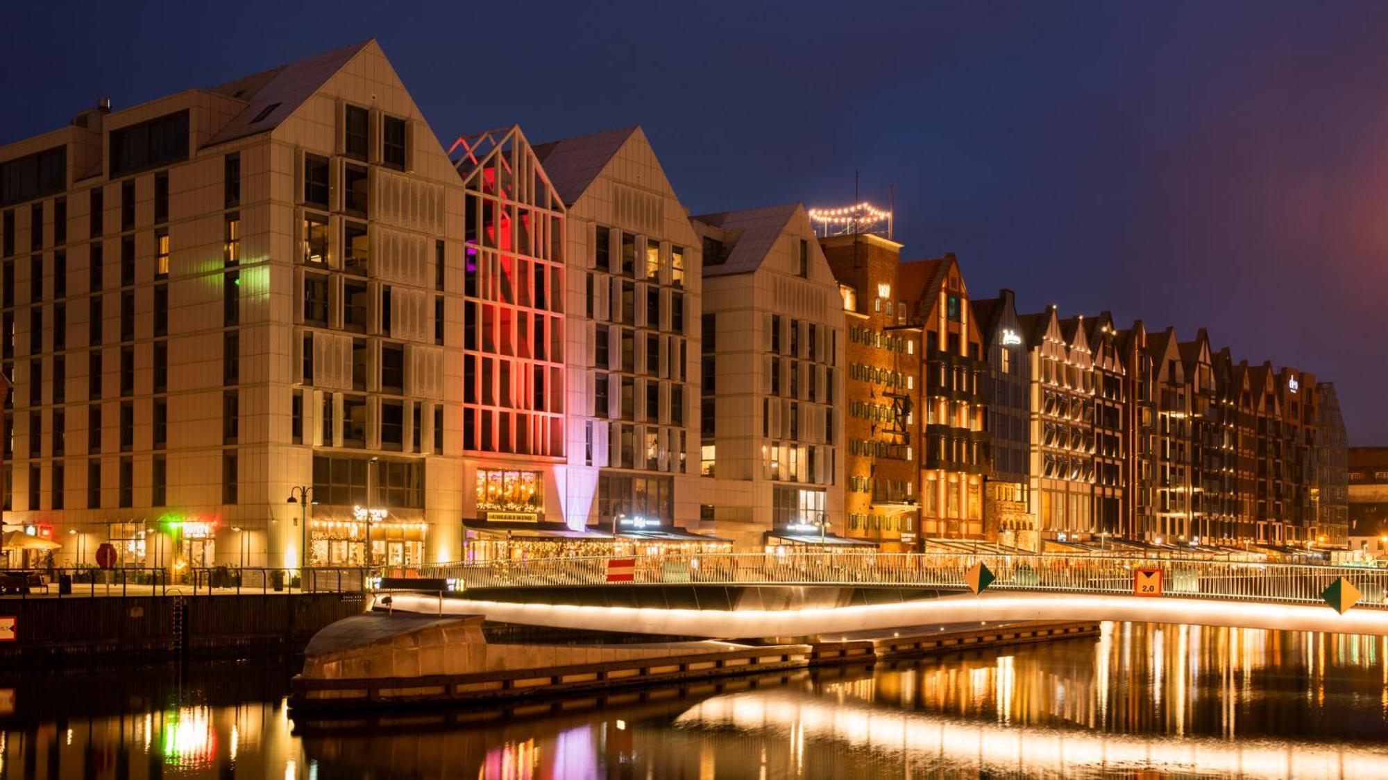 Apartment Flatbook Granaria Prestige Riverside & Parking Gdansk